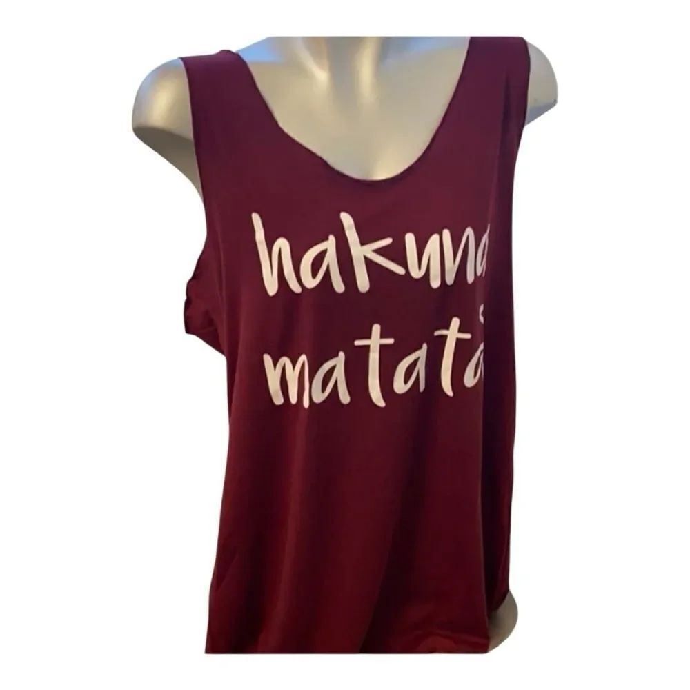 Hakuna matata tank wine color super soft